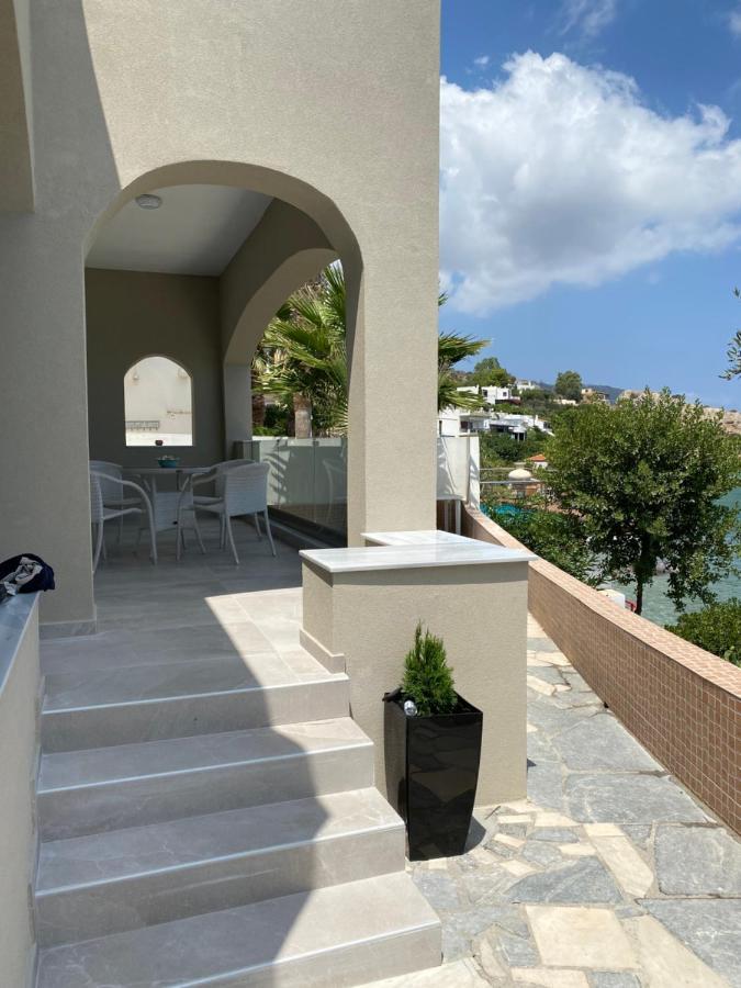 Apartamento Beautiful House In Front Of The Sea Gazi Exterior foto