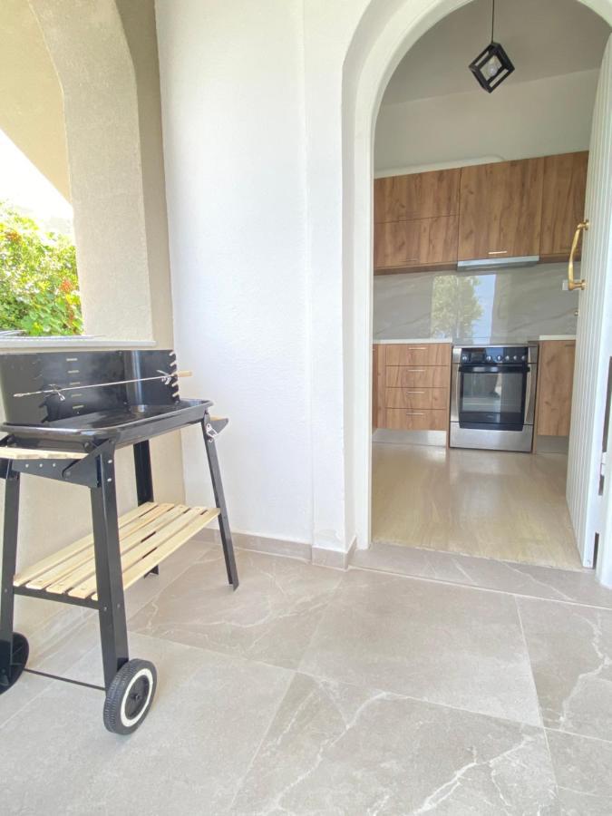 Apartamento Beautiful House In Front Of The Sea Gazi Exterior foto